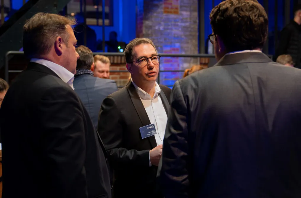 L'écran géant LED motorisé en action